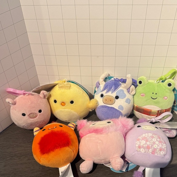 Original squishmallows keychain lot of 7 different characters - Picture 1 of 9
